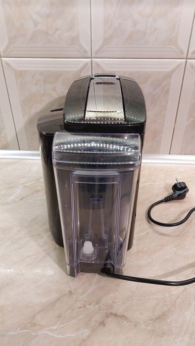 Ekspres na kapsułki Tchibo Cafissimo