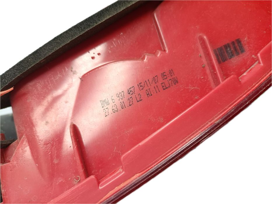 Farolim esquerdo BMW 3 (E90)