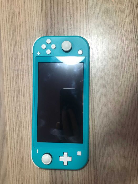 Nintendo Switch Lite Niebieska – Bardzo Dobry Stan!
