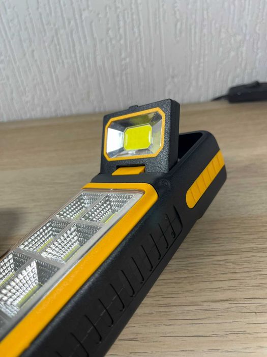 Lanterna multifuncional com painel solar – ideal para emergências!