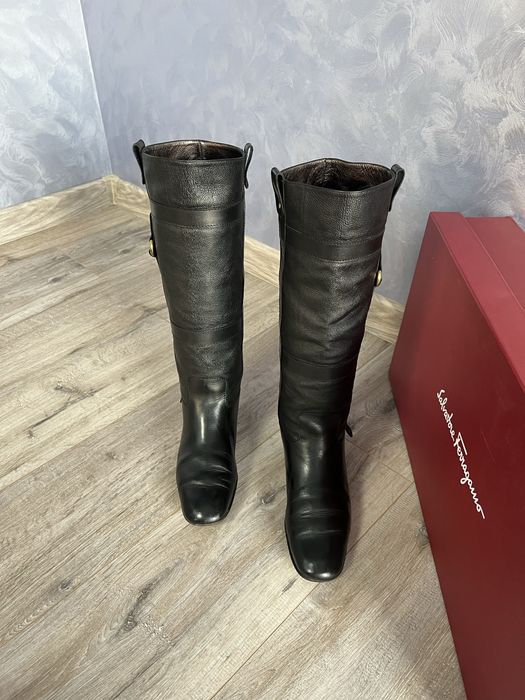 Високі шкіряні черевики Salvatore Ferragamo