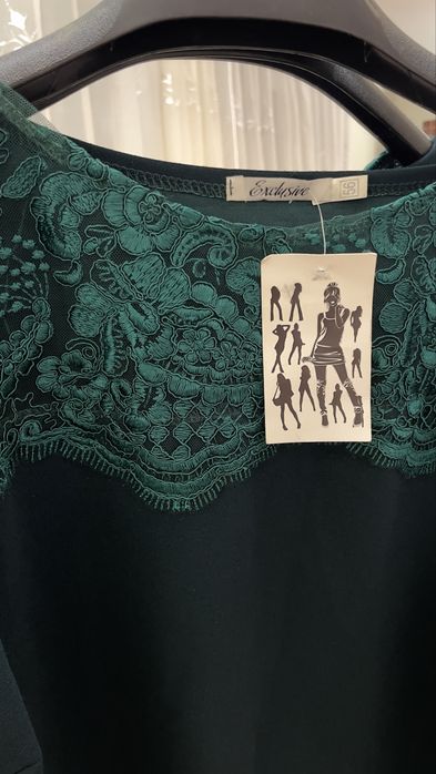 Темно-зелене плаття сукня кольору бутилка 54 56 кружево мереживо батал