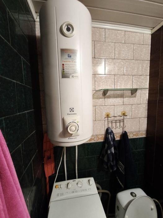 Срочно ! Продам 2х.ком.квартиру  на Салтовке  11/12 газ ( Пески , ТРЦ Дафи ) Сертификат