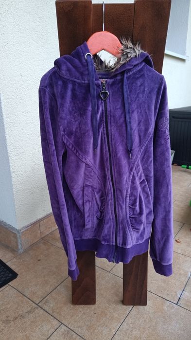 Bluza dziewczęca welurowa rozm. Około 134/140