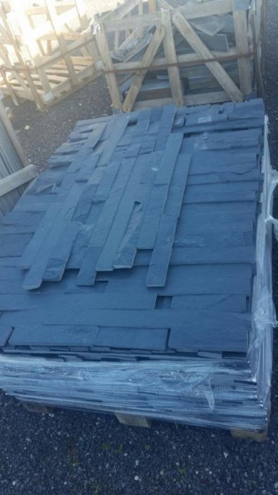 Ardosia preta em tiras