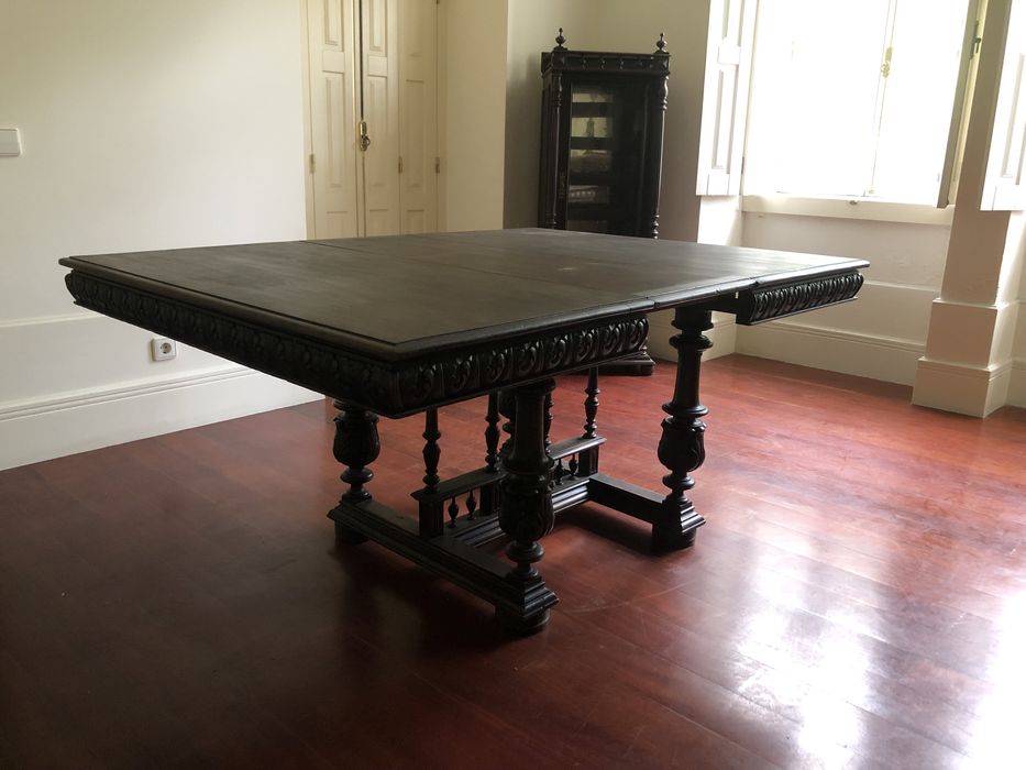 Mesa jantar extensivel antiga entalhada madeira maciça
