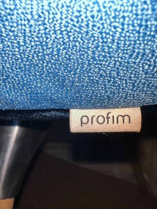 sprzedam fotele designerskie profim niebieskie 4 szt