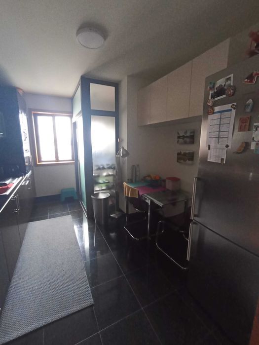 T2 - Rua Amigos do Porto - Monte dos Burgos