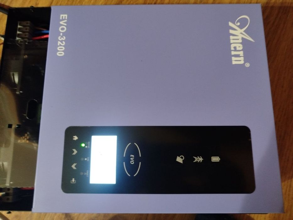 Комплект гібридний інвертор 3.2 кВ. АКБ 7.3 кв