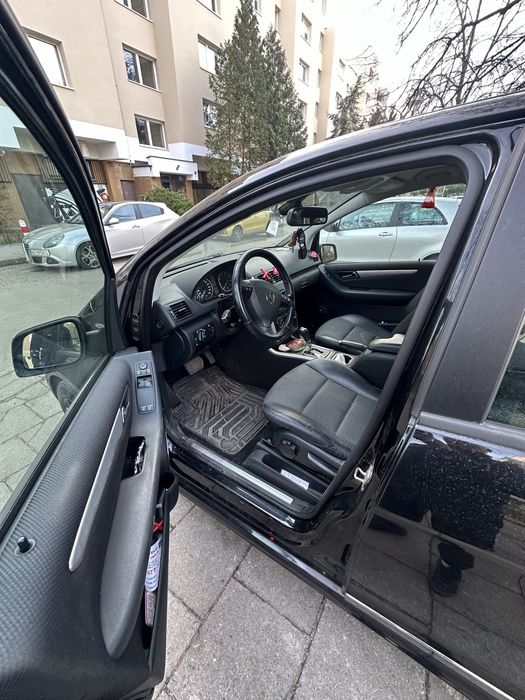 Mercedes A170 w169