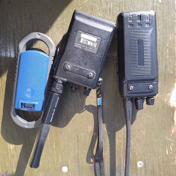 Рации kenwood yaesu motorola retevis набор