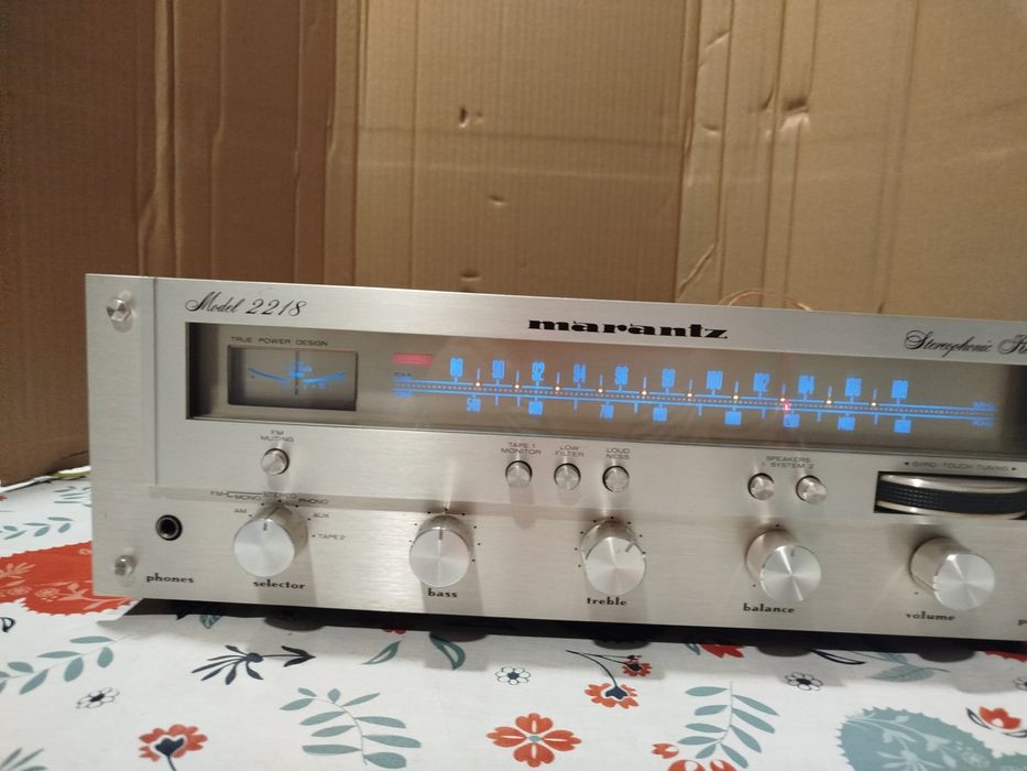 Marantz 2218 amplituner