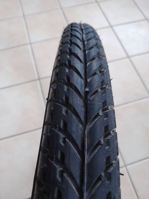 Oponaz 2025 r. do Wigry 3 jak NOWA 20 X 1,75