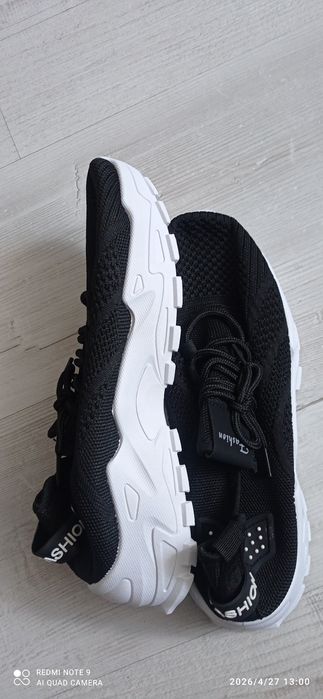 Buty sportowe damskie  nr41
