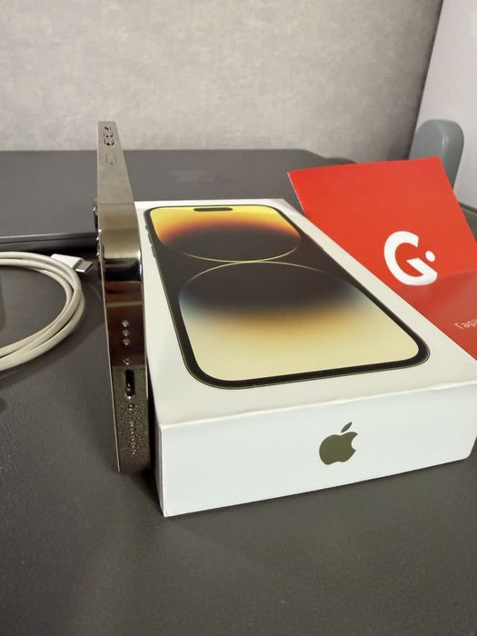 Apple IPhone 14 pro 256 gb gold