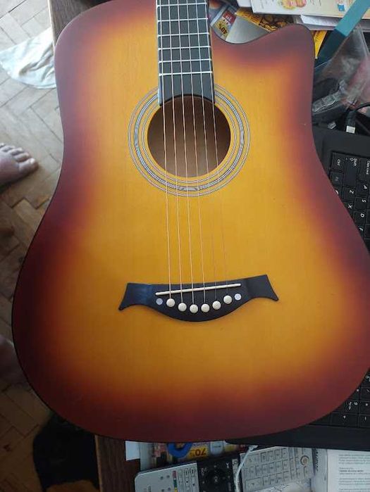 Gitara akustyczna 6 strunowa, 38'