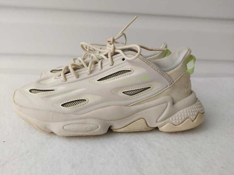 Кросівки жіночі adidas ozweego celox