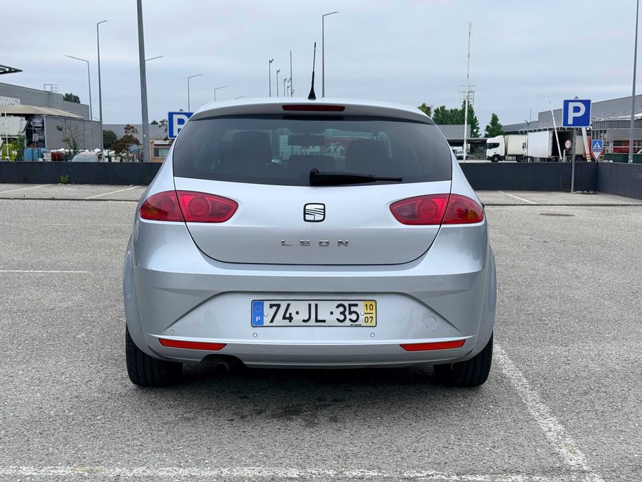 SEAT Leon 1.6 TDI Sport 105 cv Start/Stop (2010) — photo 5