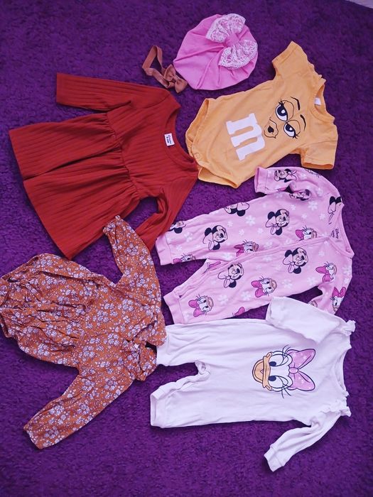 Одяг для дівчинки