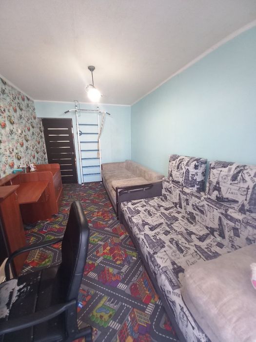 Продам 3-х комнатную квартиру в Новомосковске, район ЗАГС