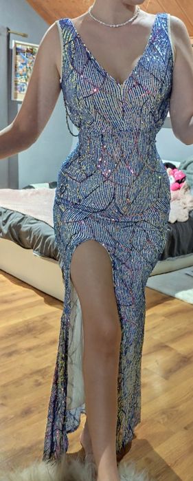 Sukienka syrenka wieczorowa