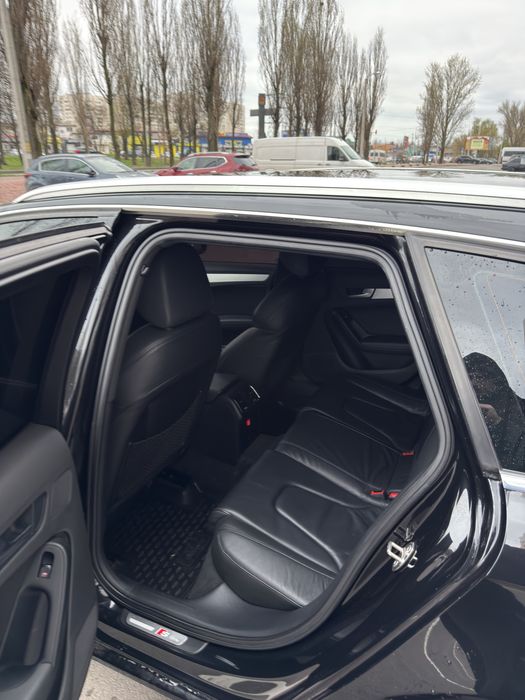 Продам Audi A4B8 sline
