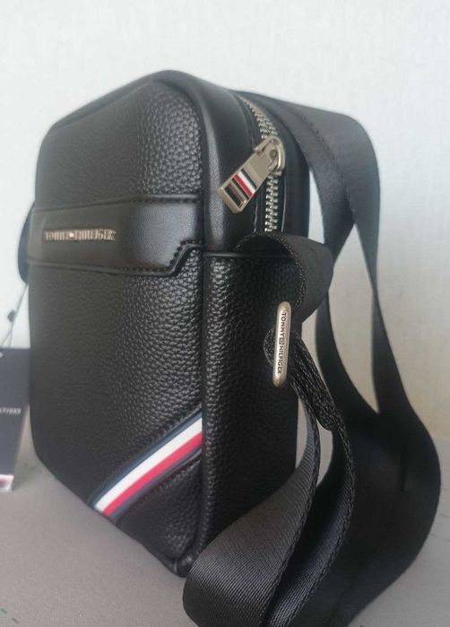 Сумка чоловіча Tommy Hilfiger Сумка Tommy Hilfiger 21х17х6,5 см