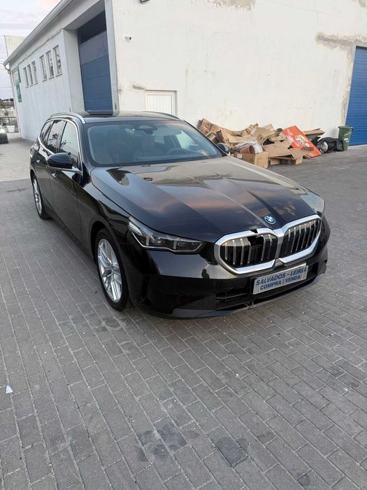 BMW 530e Touring G61 | 2025 | 12.000 km | IVA Dedutível | Salvado RESERVADO