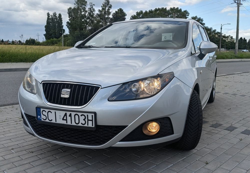 Seat Ibiza 1,2 benzyna, klimatyzacja, mały przebieg