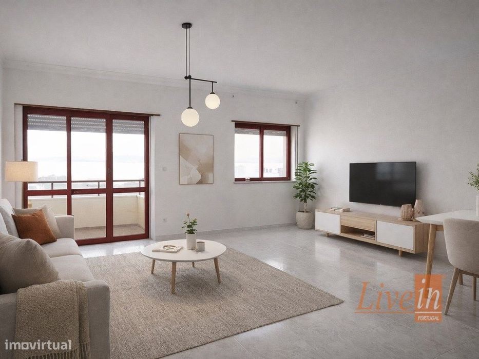 Apartamento T3 no Carregado