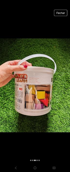 Brinquedo em  madeira