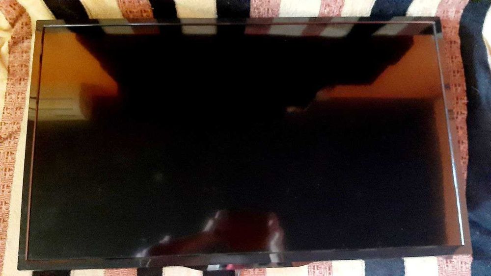 Телевизор под ремонт, диагональ 40
