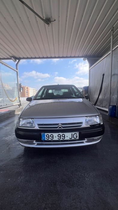 Citroën Modelo Saxo