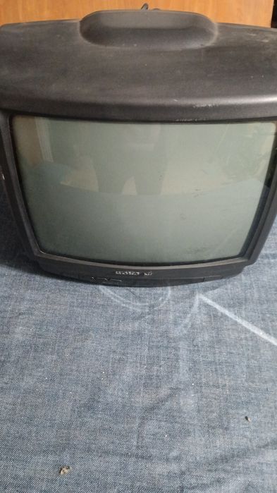 Televisão nova completamente