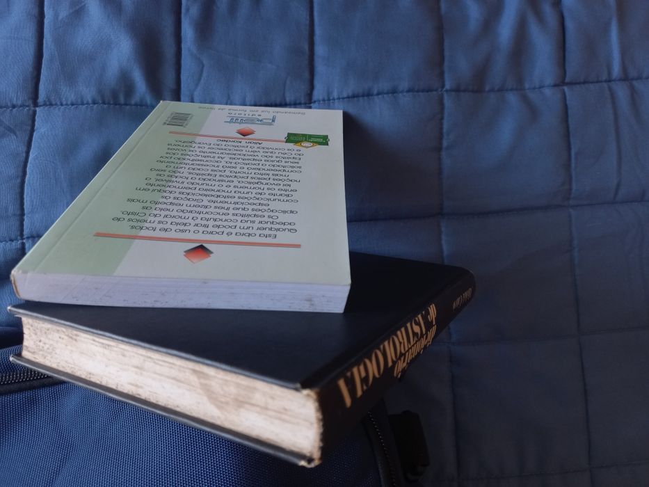 Livros espirituais (espirita e astrologia)