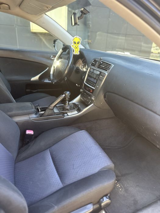 Lexus IS220d 2.2 дизель