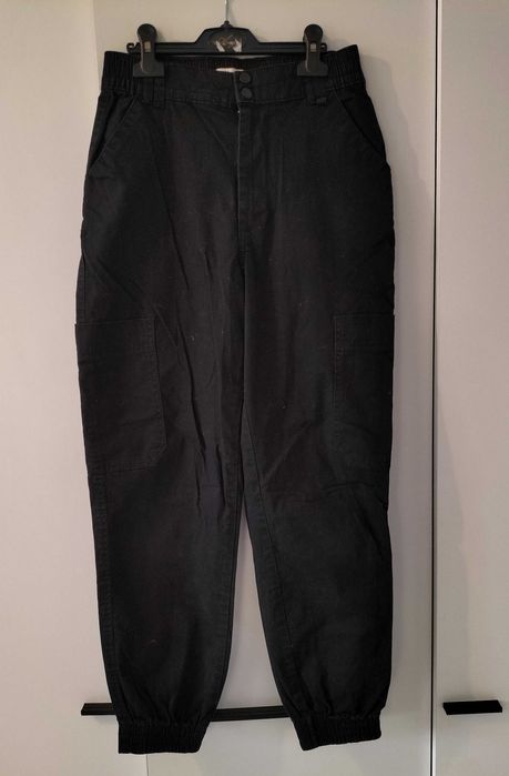 Spodnie cargo House ze ściągaczami rozm.S