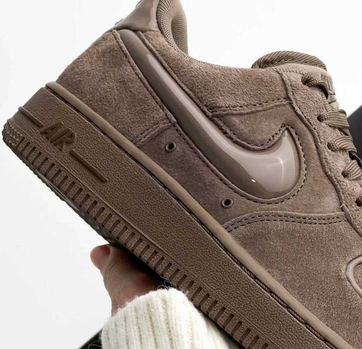 Нові NIKE AIR FORCE 07 mink brown жіночі найк