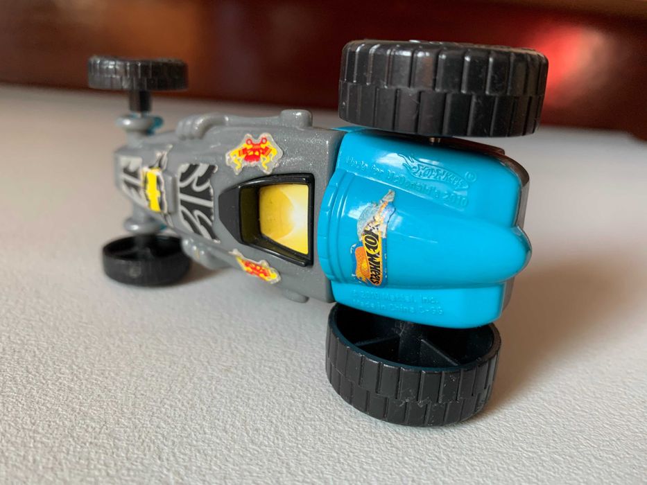 Brinquedo McDonald's 2010