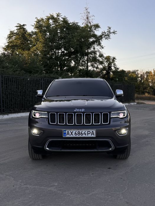 Продам JEEP Grand Cherokee 3.6 2021