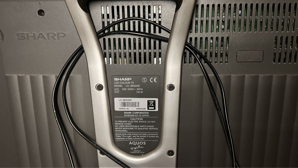 Кольоровий телевізор плоский SHARP LC-26GA5E Все працює, робочий