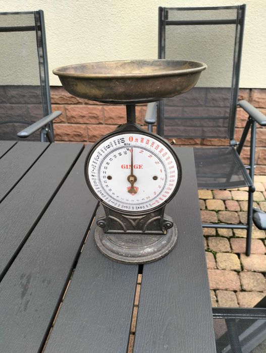 Piękna zabytkowa waga kuchenna