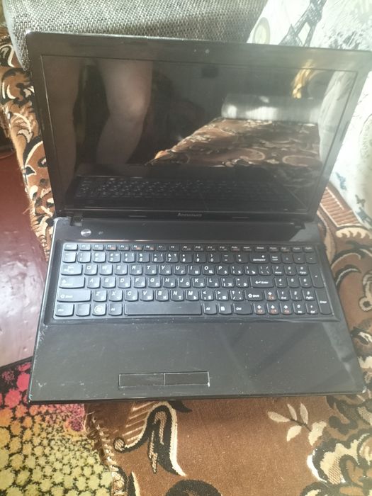 Продам ноутбук Lenovo G585 на запчасти