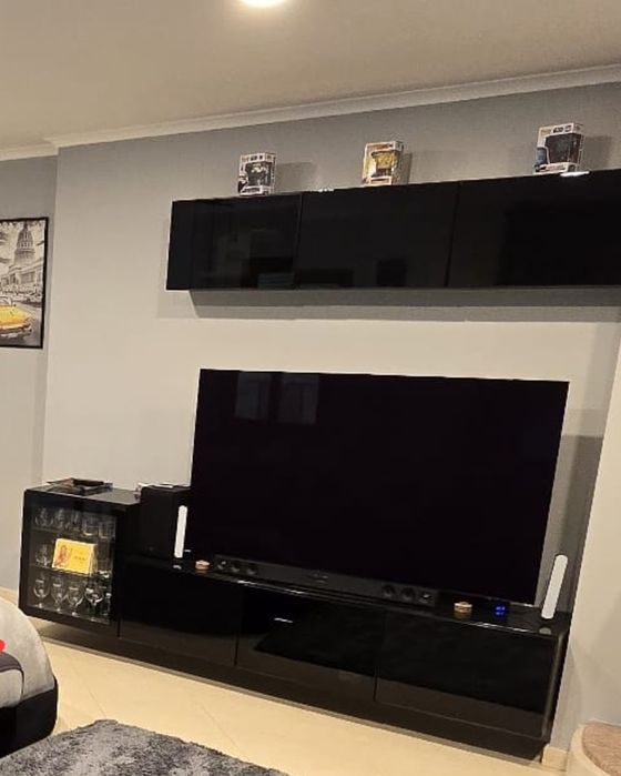 Móvel de TV - BESTA