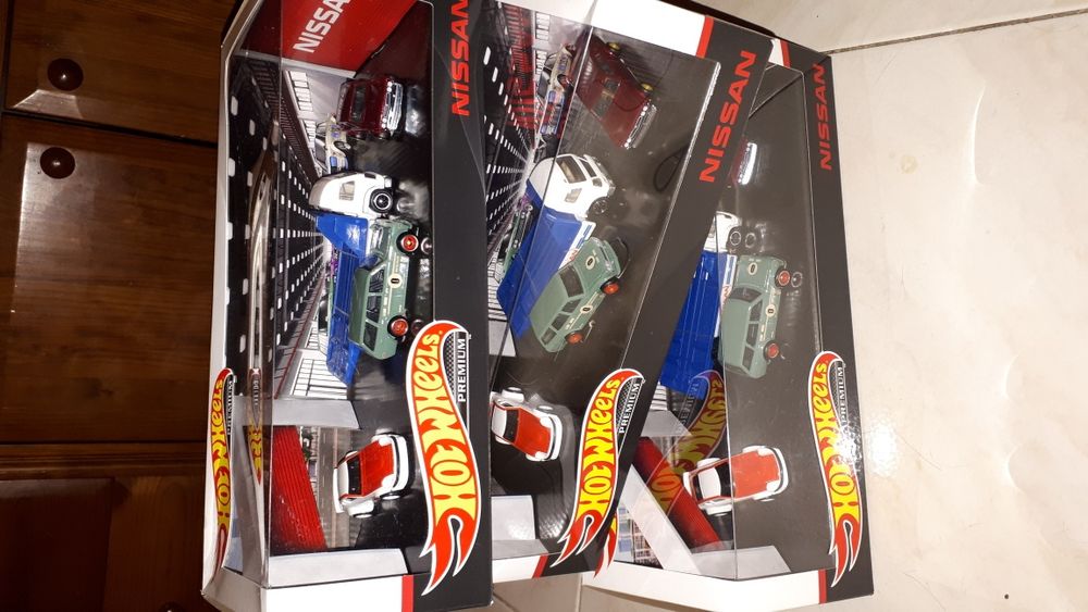 Hot wheels Nissan Diorama venda ou troca