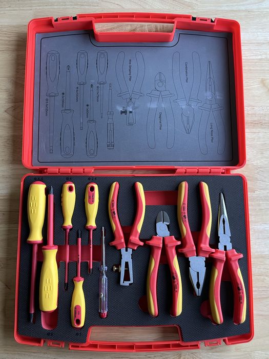 Zestaw narzędzi elektrycznych 1000V