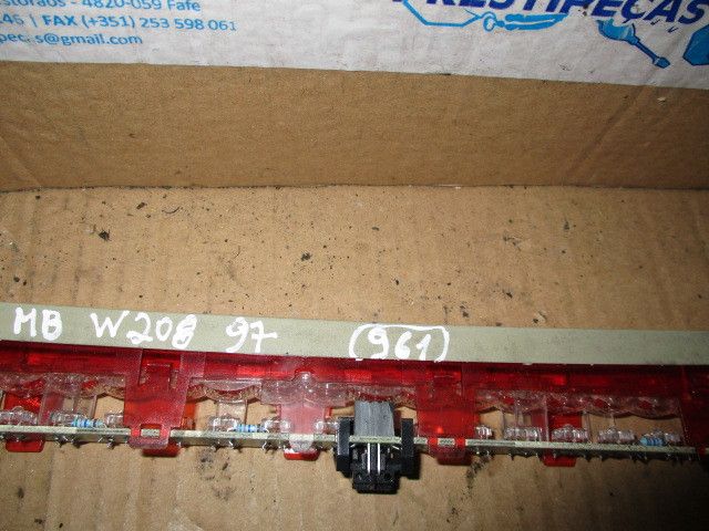 Luz stop adicional / 3º stop MERCEDES-BENZ CLK (C208)