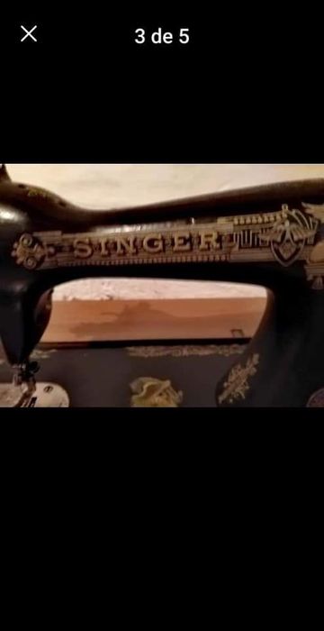 Máquina de costura SINGER ,cabeça e pedal em ferro.
