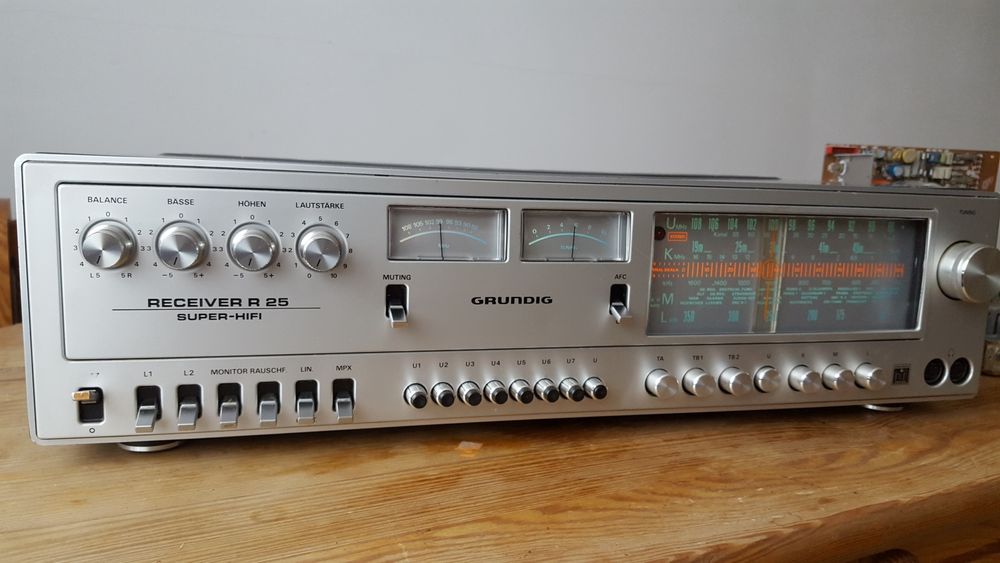 Grundig Receiver R 25