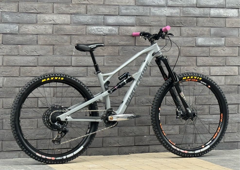 Nukeproof Mega 2021 carbon двухподвес GX AXS/burgtec/ultimate/rockshox